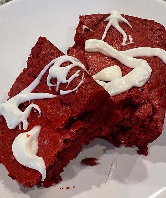 17084 red velvet brownies 1